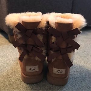 UGG bailey bow